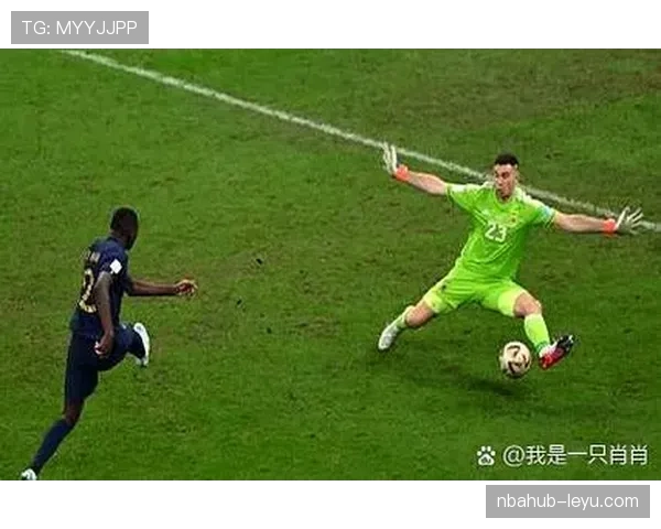 马丁内斯门线神勇再现,关键扑救助球队强势突破 马丁内斯门线神勇再现,关键扑救助球队强势突破