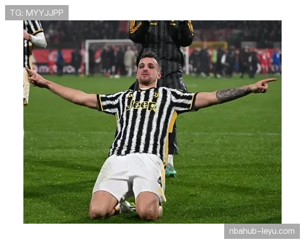 意甲末轮绝杀改写争冠格局,悬念迭起引全民关注 意甲末轮绝杀改写争冠格局,悬念迭起引全民关注