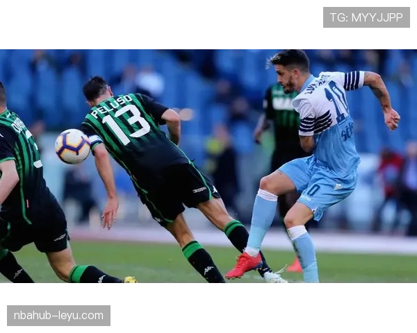 萨索洛定位球战术渐入佳境，成球队进攻新利器