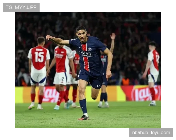 阿什拉夫进攻型边后卫模板：速度与传中能力持续提升